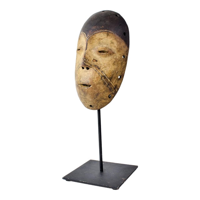 Early 20th Century Nyanga Wooden Mask For Sale