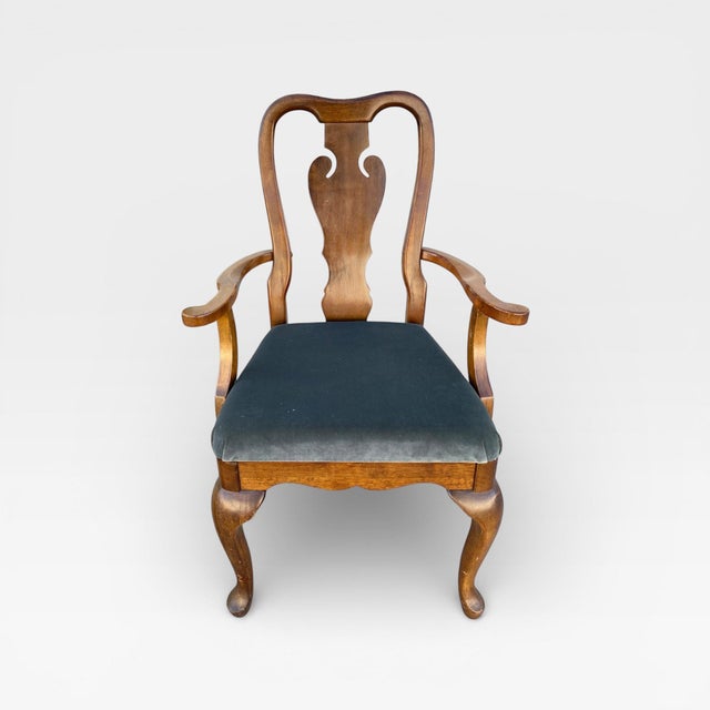 Late 20th Century Set of Six Thomasville Queen Anne Walnut Dining Chairs For Sale - Image 17 of 18