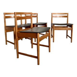 Mid-Century Teak annd Beech Dining Chairs in Black Vinyl, 1960s, Set of 4 For Sale
