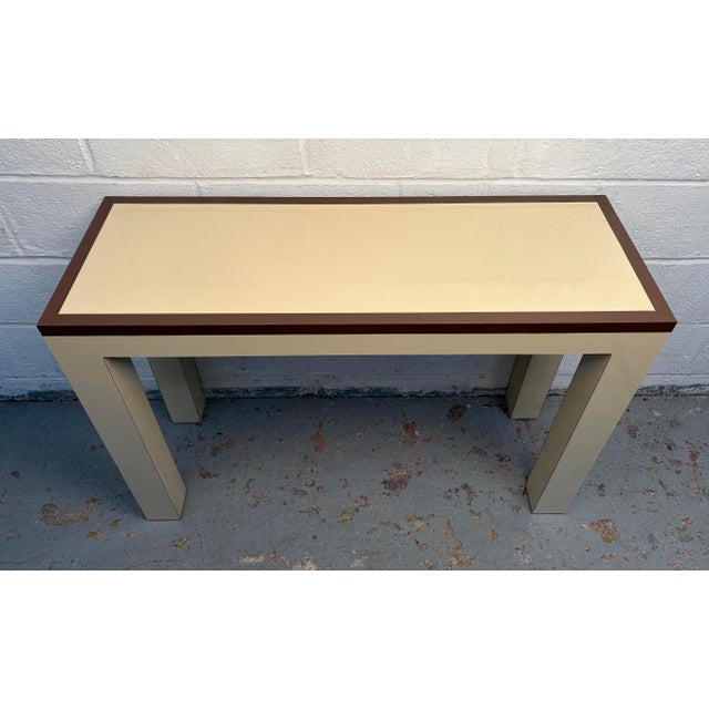 Mid-Century Modern Vintage Two Tone Laminate Console Table For Sale - Image 3 of 9