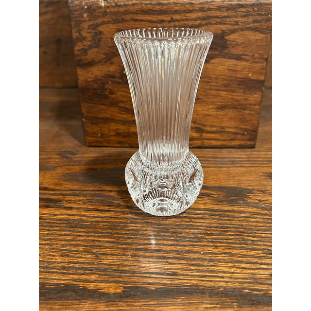 Contemporary Fostoria Crystal Ribbed Bud Vase With Thumbprint Base For Sale - Image 3 of 11