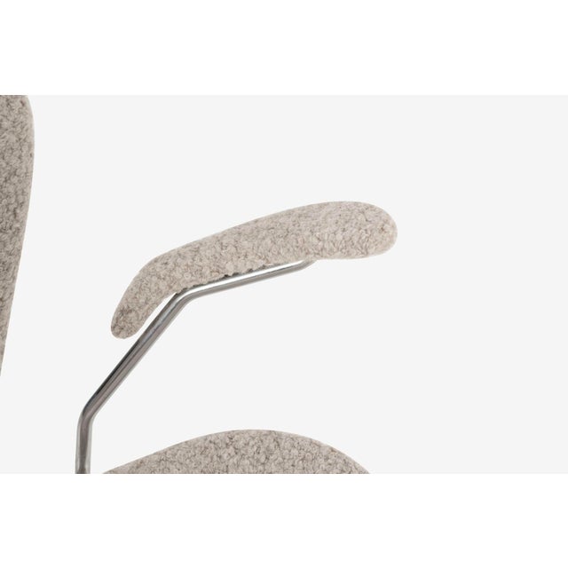 Dove Gray 1960s Arne Jacobsen Sevener Desk Chair, Model 3117 For Sale - Image 8 of 12