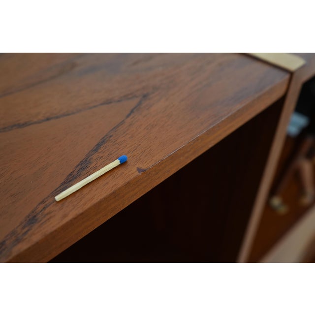 Danish Teak Bookcase, 1970s For Sale - Image 18 of 18