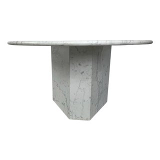 Early 20th Century White Carrara Marble Round Table with 3-Sided Polygon Base For Sale