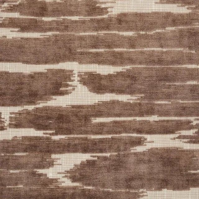 Abstract Schumacher Gibson Fabric in Sienna For Sale - Image 3 of 3
