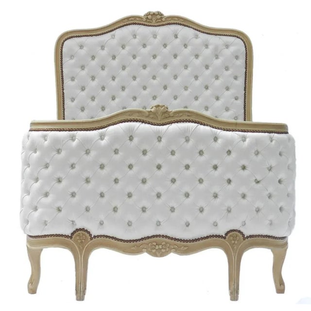 Daybed or Single Bed with Upholstered Button Back, France, Early 20th Century For Sale - Image 3 of 8