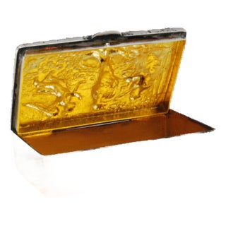Snuff Box in Embossed Silver For Sale