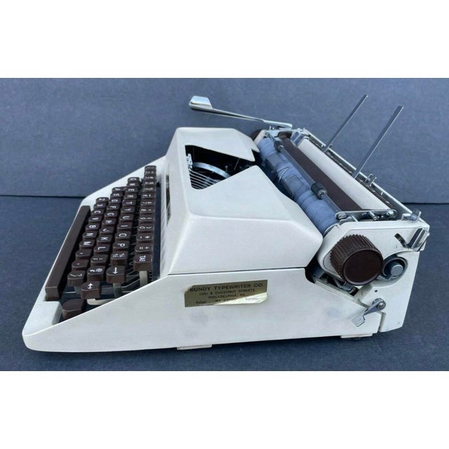Cream Mid Century Swedish Portable Typewriter - Facit 1620 - With Original Case and Accessories For Sale - Image 8 of 12