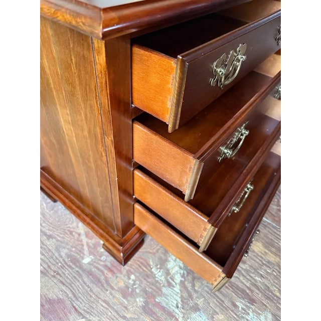 Pair of Late 20th Century Chippendale Four-Drawer Nighstands by Null For Sale In Washington DC - Image 6 of 15