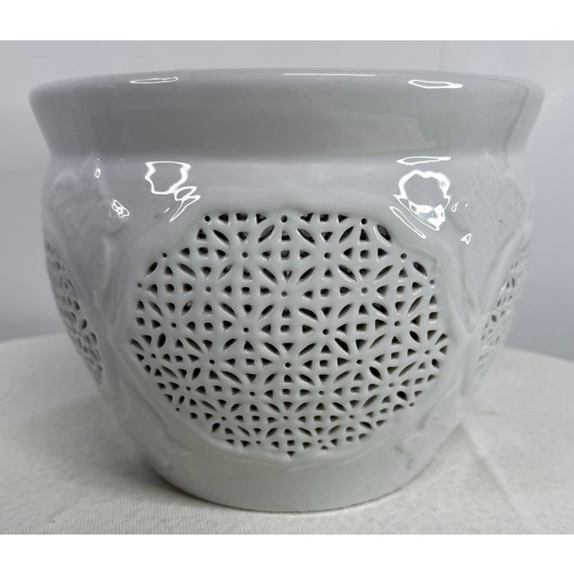White Reticulated Cache Pots - A Pair For Sale In Houston - Image 6 of 11