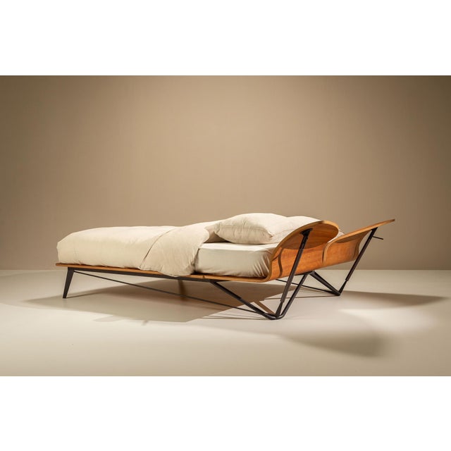 Pallucco Dimanche Matin Double Bed by Christer Schweilz for Pallucco, Italy, 1991 For Sale - Image 4 of 14