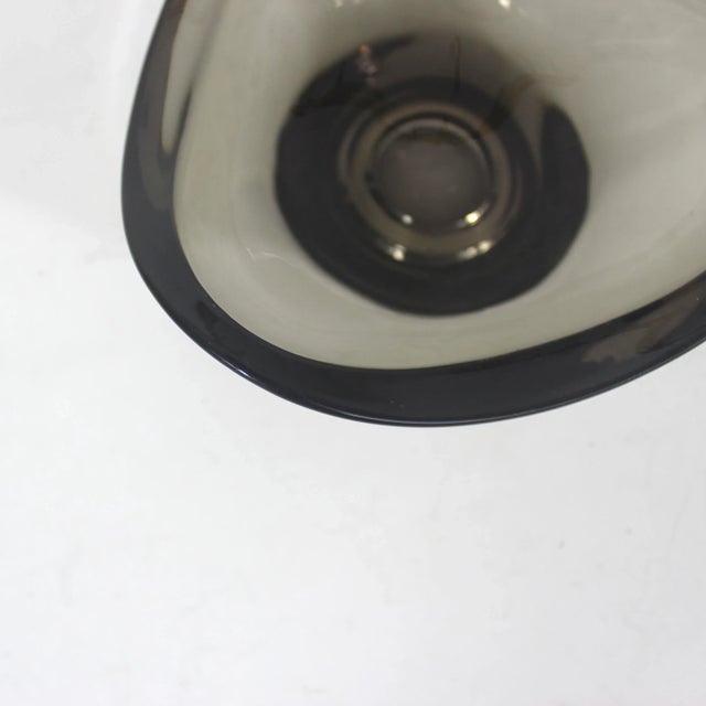Glass Smoke Grey Curved Triangular Mid-Century Modern Dish Ząbkowice Glass Bowl Jan Sylwester Drost Design For Sale - Image 7 of 7