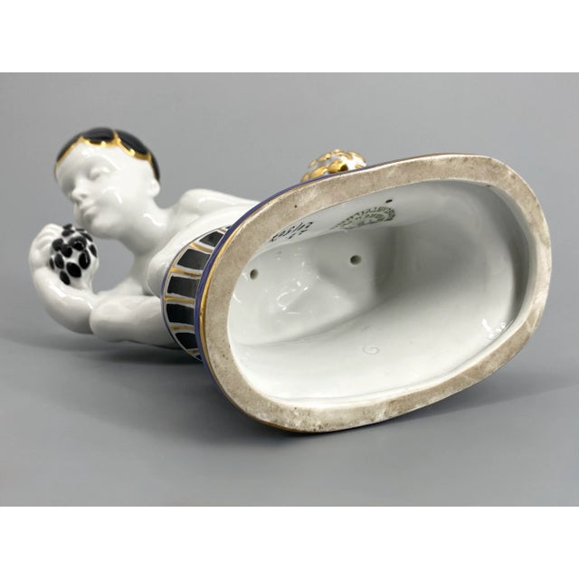 Art Nouveau Traubenesser Porcelain Figurine by Carl Nacke for Fraureuth, 1920 For Sale - Image 10 of 16