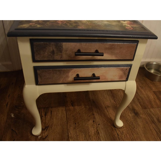 Late 20th Century Custom Decoupage "Vintage London" End Table / Side Table For Sale - Image 5 of 6