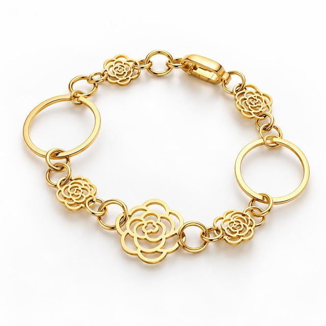 Contemporary Chanel Camélia Collection 18k Yellow Gold Open Hoop & Flower Motif Bracelet For Sale - Image 3 of 7