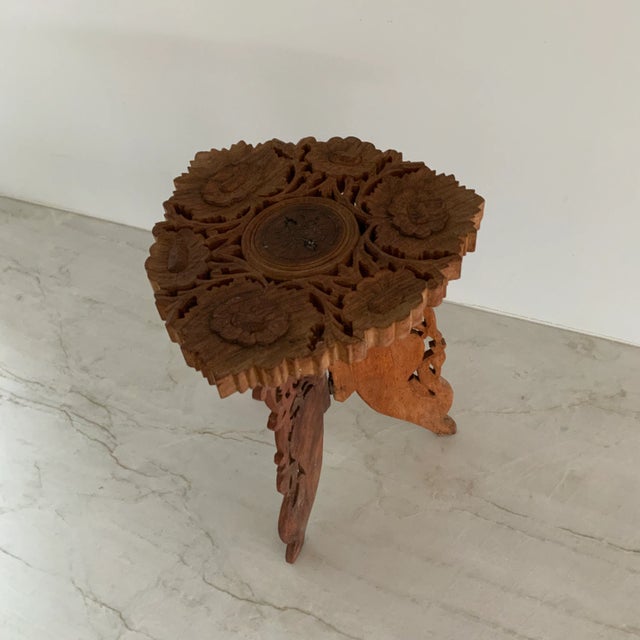 Early 20th Century Carved Indian Folding Floral Tabouret Drinks Table With Floral Medallion For Sale - Image 12 of 12