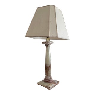 Large Vintage Solid Onyx Table Lamp | Cream & Honey Veined Stone | Late 20th Century For Sale
