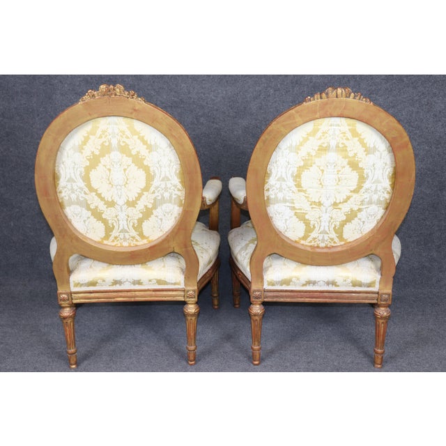 Superb French Louis XV Giltwood and Gesso Monumental Wall Mirror For Sale - Image 4 of 10