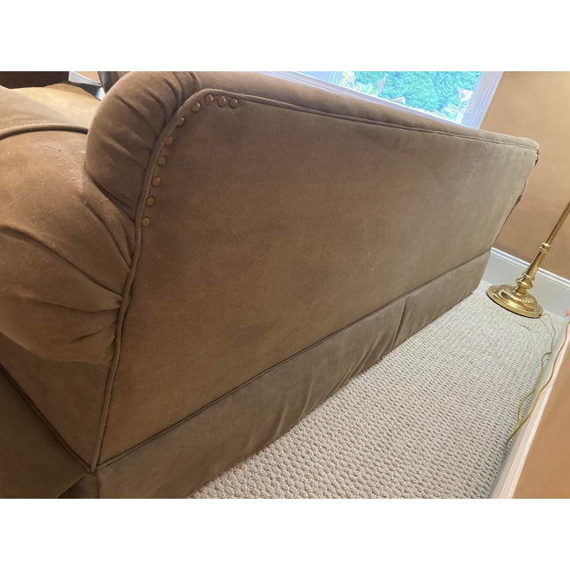 Vintage Custom 8-Way Hand-Tied Sofa – Exceptional Condition (Nc Bench-Made For Sale - Image 4 of 8