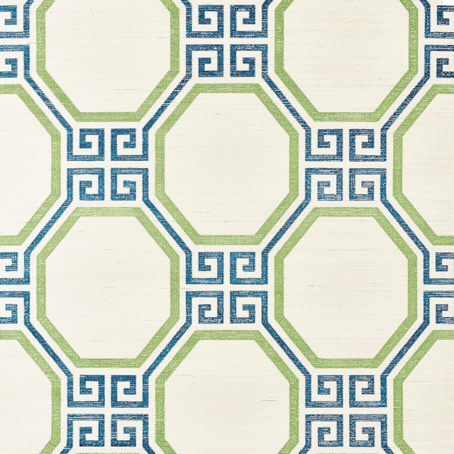 Sample - Schumacher Octavia Sisal Wallpaper in Turquoise & Palm For Sale