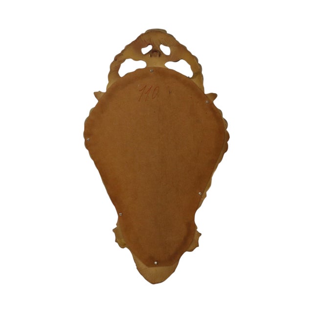 French Baroque Gold-Leaf Gilded Mirror with Crest For Sale - Image 12 of 15