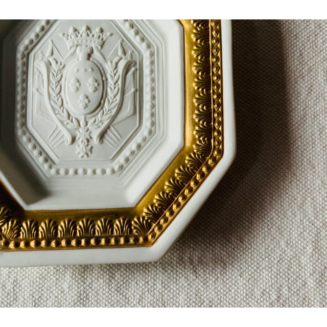 Italian Bisque Porcelain Grand Tour Style Plaque With Gold Border | Italy, Mid-20th C. For Sale - Image 11 of 13