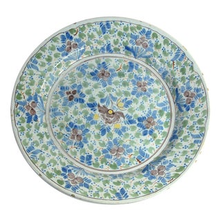 Antique 18th Century Saint-Amand-Les-Eaux Plate For Sale