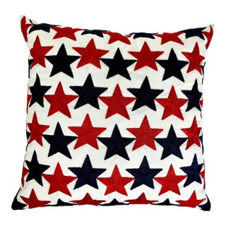1990s Vintage Americana Arts & Crafts Boho Chic Down Filled Stars Holiday Accent Pillow - 4th of July For Sale