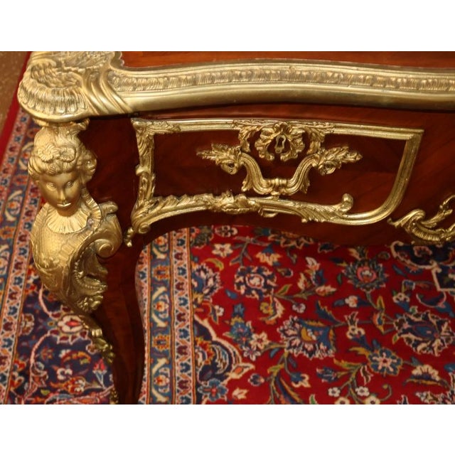 ​Mid 20th Century Bronze Mounted Louis XV French Style Kingwood Writing Desk Bureau Plat For Sale - Image 13 of 15