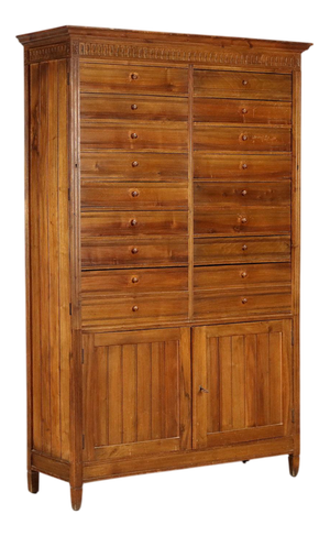 Chest of Drawers in Walnut