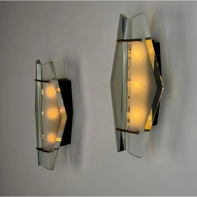Glass Rare Pair of Model 1937 Wall Lights by Max Ingrand for Fontana Arte, Italy, 1958 For Sale - Image 7 of 10