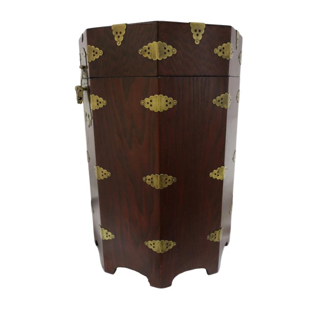 Traditional Mid 20th Century Octagonal Korean Wooden Chest/Hat Box With Brass Hardware For Sale - Image 3 of 9