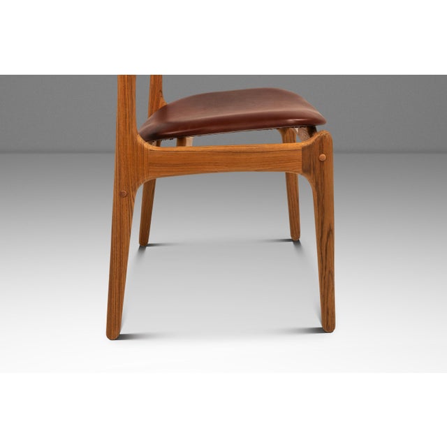 Set of Six (6) Bespoke Danish Modern Model 49 Dining Chairs in Teak & New Leather by Erik Buch for O. D. Møbler, Denmark, C. 1960s For Sale - Image 11 of 18
