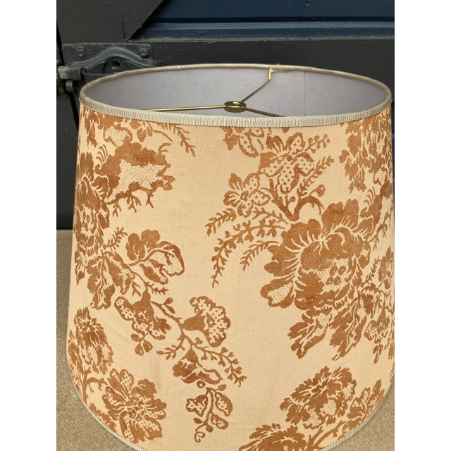 Traditional Brunchwig & Fils Floral Print Fabric Lampshade For Sale - Image 3 of 5