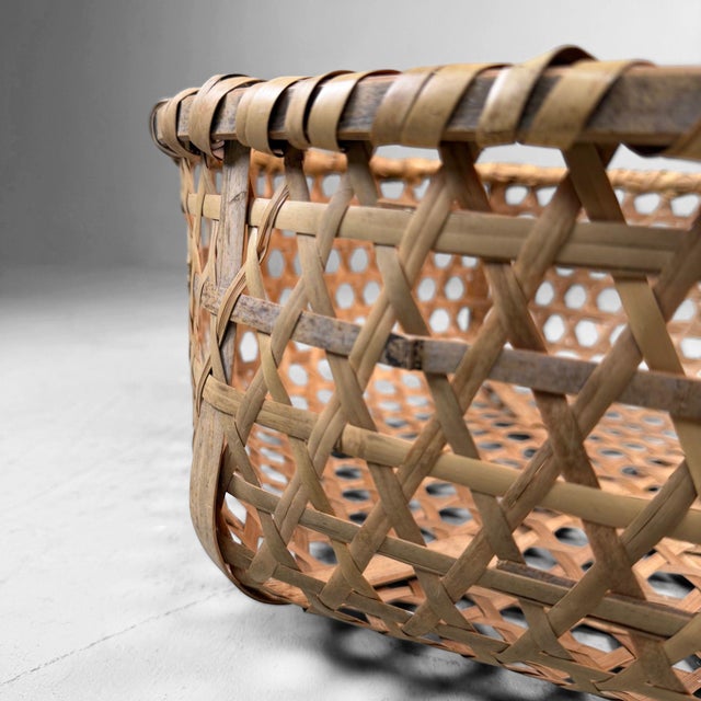 Mid-Century Modern Vintage Japanese Bamboo Harvest Basket, 1960s For Sale - Image 3 of 9