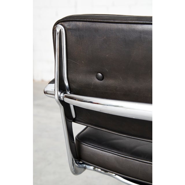 1970s ES102 Intermediate Desk Chair by Ray & Charles Eames for Herman Miller, 1970s For Sale - Image 5 of 15