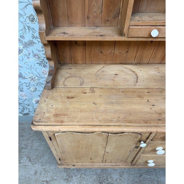 Antique English Two-Part Buffet in Pine, 1890s For Sale - Image 16 of 18