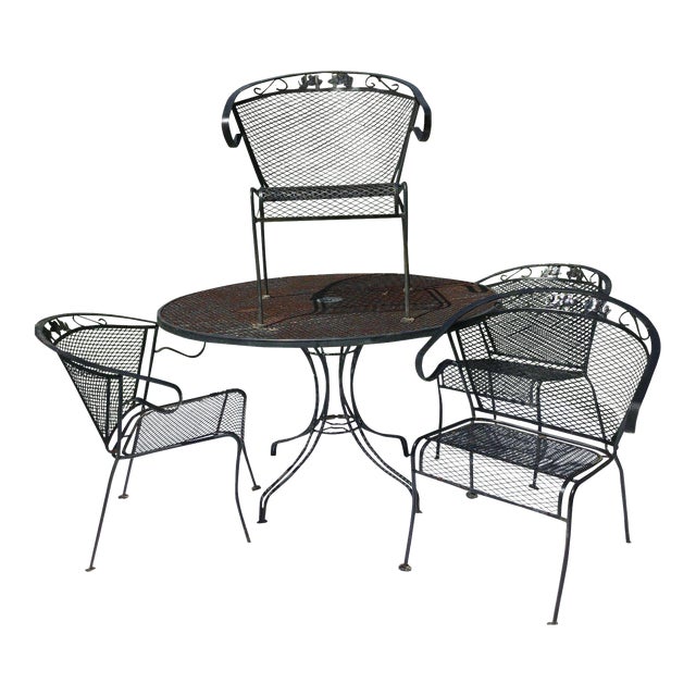 20th Century Russell Woodard Wrought Iron Dining Patio Set 5