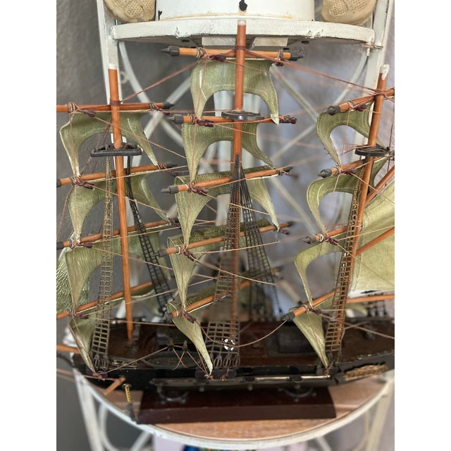 Vintage Model Ship “Fragata Espanola Ano” 1780 For Sale - Image 4 of 4