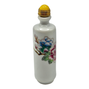 Painted Porcelain Tubular Shape Snuff Bottle