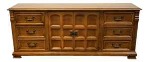 Drexel Heritage Guildhall Collection Solid Walnut Colonial Early American 77" Triple Door Dresser 412-150