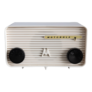 Mid-Century Modern 1957 Motorola Jetsons Tube Radio - White