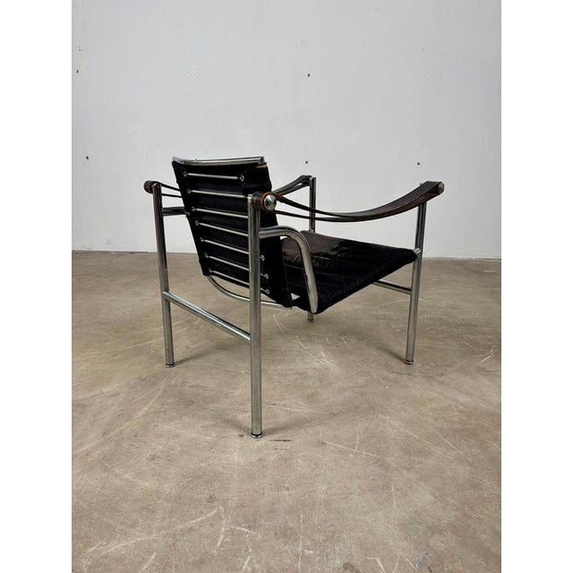 Cassina LC1 Armchair by Le Corbusier, Jeanneret, and Perriand for Cassina, Italy, 1960 For Sale - Image 4 of 8