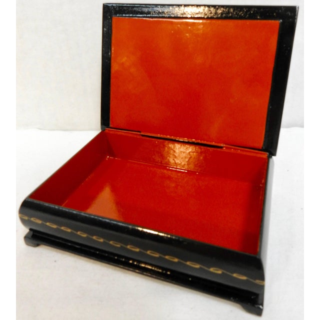 Kremlin and Red Square in Moscow on Russian Lacquer Box For Sale In Nashville - Image 6 of 9
