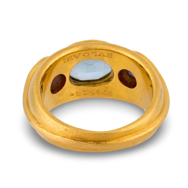 Bvlgari Vintage 2.00 Carat Aquamarine Iolite 18k Yellow Gold Cocktail Ring, Size 5.25 For Sale In Los Angeles - Image 6 of 6