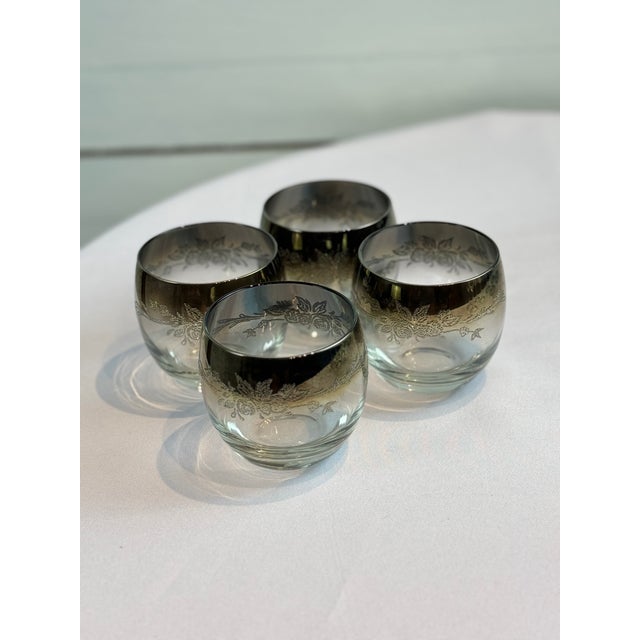 Metal 1970s Mid Century Vintage Floral Etched Queen Lusterware Silver Fade Ombre Cocktail Set, Made in France- 12 Pieces For Sale - Image 7 of 9