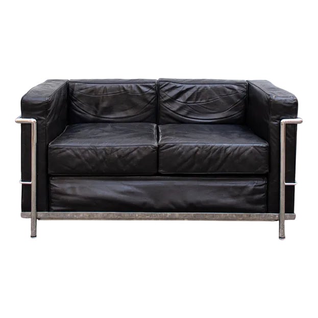 Vintage LC-2 in Black Leather by Le Corbusier for Alivar, 1980s For Sale