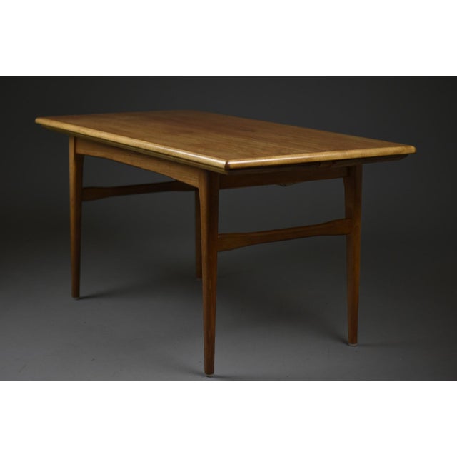This rare and elegant Ej-Bordet table was produced in Sweden in the 1950s by Emmaboda Möbelfabrik, a manufacturer renowned...