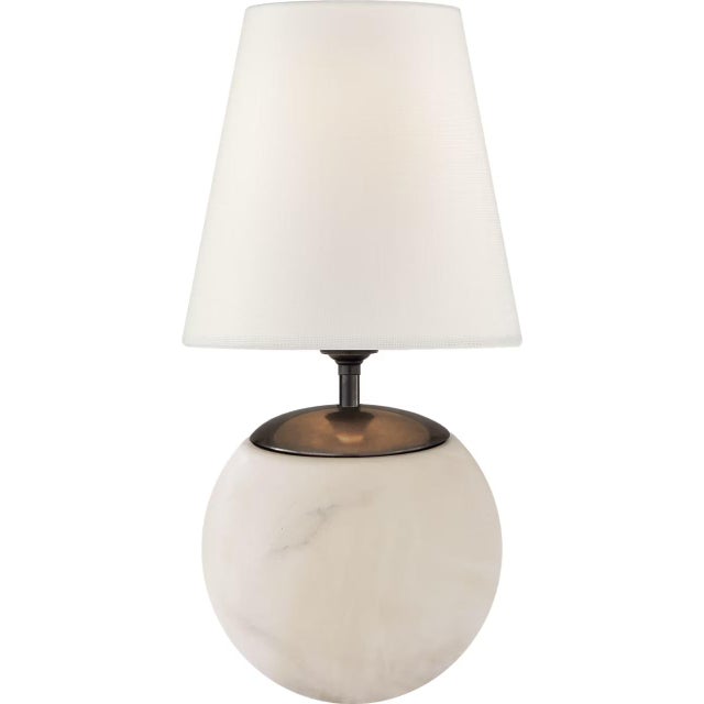 Modern Thomas O'Brien by Visual Comfort Signature Terri Large Round Table Lamp in Alabaster with Linen Shade For Sale - Image 3 of 3