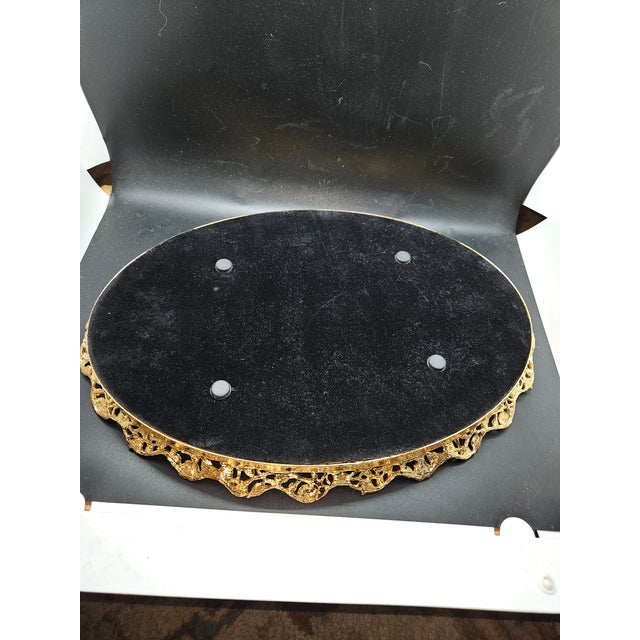Mid-Century Modern Vintage Hollywood Regency Gilt Brass Oval Vanity Display Dresser Mirror Tray For Sale - Image 3 of 3